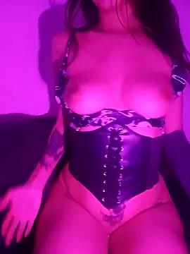 YourDevilGirl_ from StripChat is Freechat