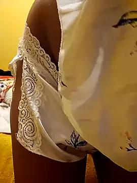 yourdirtyslut69 from StripChat is Freechat