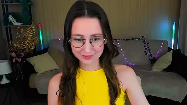 YourLovellyStory from StripChat is Freechat