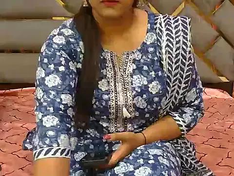 yours-ishika from StripChat is Freechat