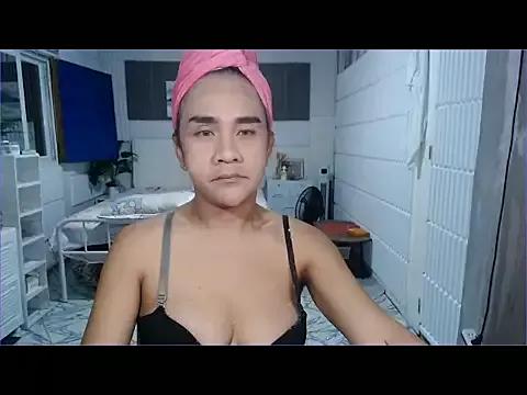 Yours_HealthyMealCumTS from StripChat is Freechat