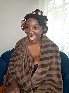 Yummychoklit from StripChat is Freechat