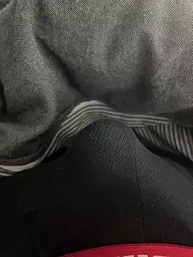 Yuu_1023 from StripChat