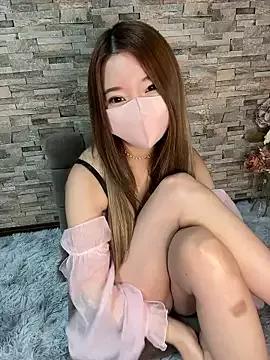 Photos of yuuhichan from StripChat is Group