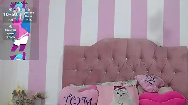 Customizable and immersive - Activate your taste buds and check-out our delicious choice of bondage cams streams with excited models getting their amazing bodies screwed with their beloved sex toys.