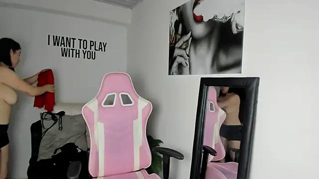 Customizable and immersive - Activate your taste buds and check-out our delicious choice of bondage cams streams with excited models getting their amazing bodies screwed with their beloved sex toys.