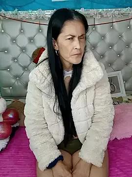 ZARAY_1118 from StripChat is Freechat