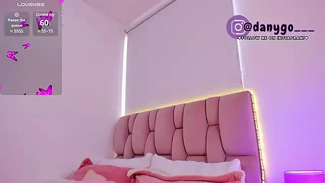 Customizable and immersive - Activate your taste buds and check-out our delicious choice of bondage cams streams with excited models getting their amazing bodies screwed with their beloved sex toys.