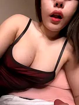 Photos of ZinzinLy from StripChat is Private