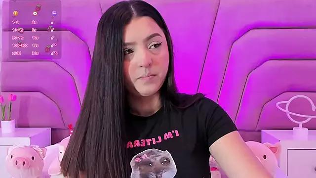 zoewillian from StripChat is Freechat