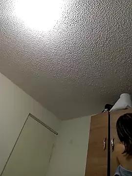 zohet_kriss from StripChat is Freechat