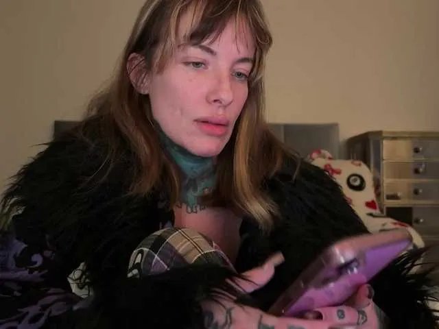 iiixbostonxiii — Mean American - OnlyFans @airgead PM (95) Tits (310) Ass (315) Private open