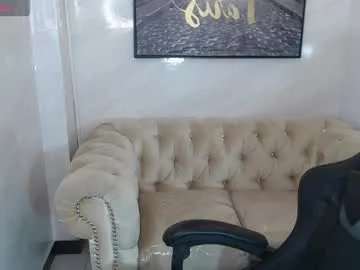 evy_lux_v — GOAL: Flash tits [25 tokens remaining] Welcome to my room! #trans #femboy #skinny #deepthroat #braces