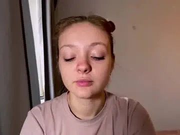 lovelladeboer — goal:  slowly and sexyly reach up ^^ Private is open #18 #new #shy #teen #petite  [29 tokens remaining]