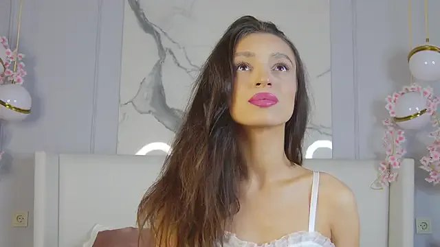 AdoraCortes on StripChat