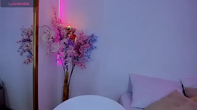 CelesteRhoades on StripChat