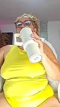 evelin_hott on StripChat