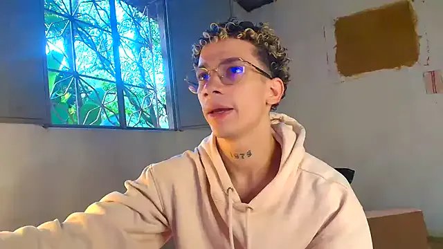 Freechat mateodeamjo on StripChat