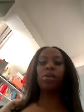 Rose_berry on StripChat