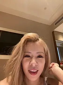 Sunflower-77 on StripChat